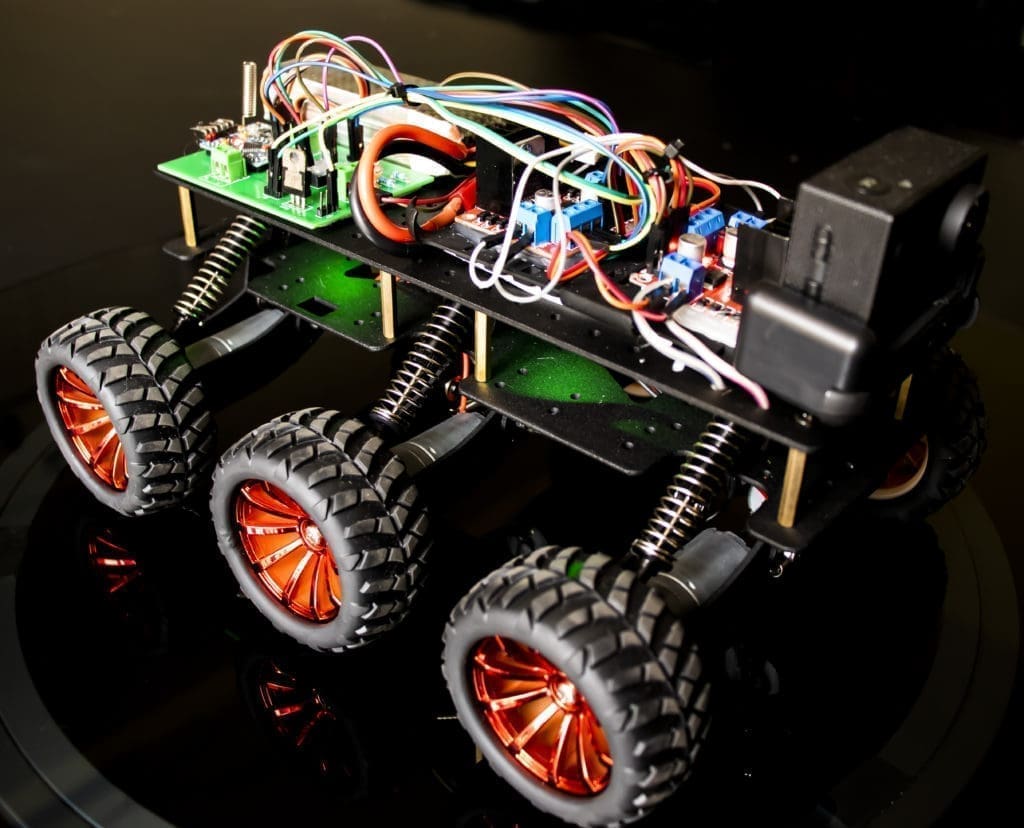 Off-Road Wireless Surveillance 6 Wheel Drive Arduino Robot