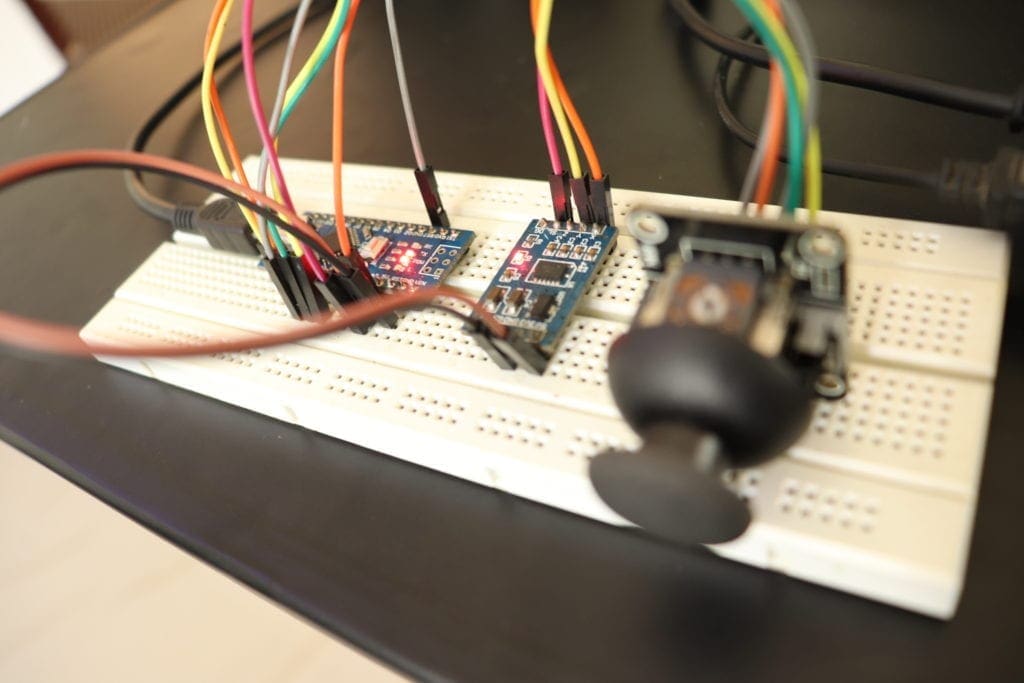 fjernbetjening pick and place robot arduino