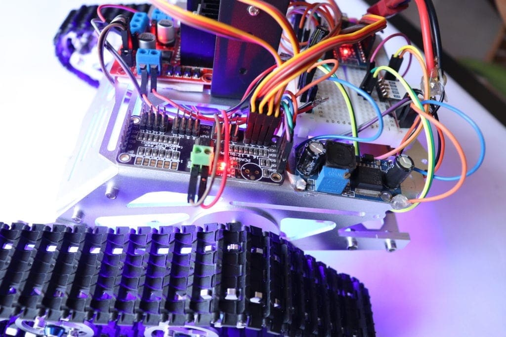 bygg plukke og plassere robot arduino